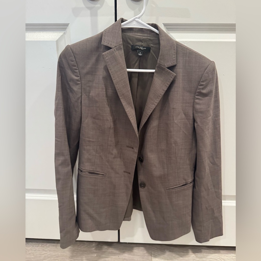 Ann Taylor Classic Brown Blazer